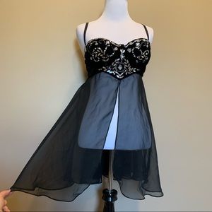 VS Sexy Little Things Showgirl Halloween Costume Lingerie